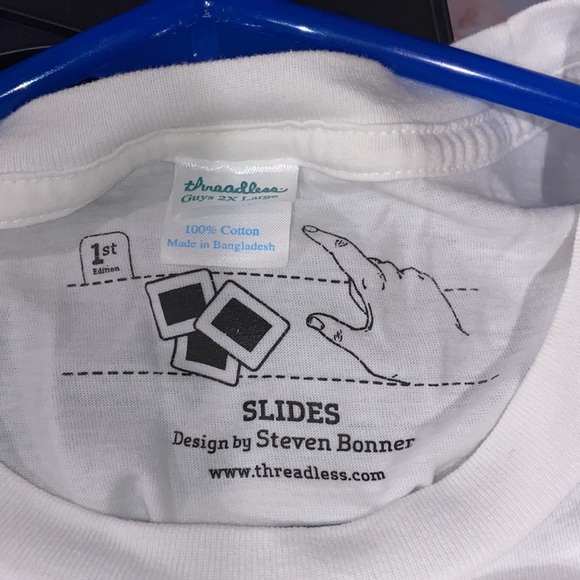 Threadless T-Shirt Slides by Steven Bonner Size 2 XL - Picture 2 of 3